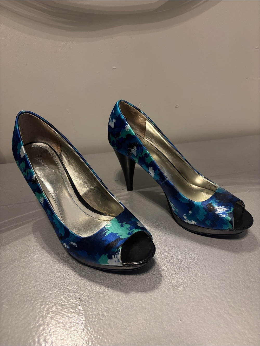 Style & Co. Blue Floral Peep-Toe Heels